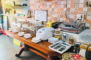 Chat House Chiang Rai
