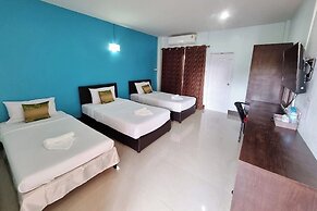 Chat House Chiang Rai