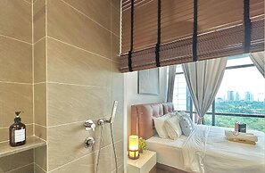 Grand Medini Residence by Stayrene