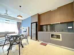 Grand Medini Residence by Stayrene
