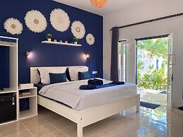 Lovys Gili Air