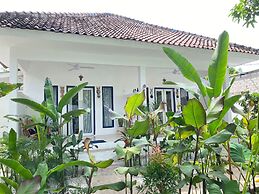 Lovys Gili Air