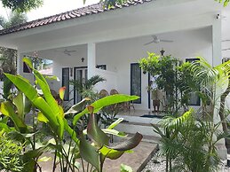 Lovys Gili Air