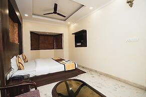 Hotel Dharam villa