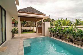 Narinsaya Pool villas