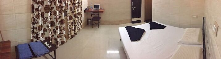 Hotel Lalitha Comfort