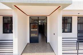 Bright Hotel and apartement