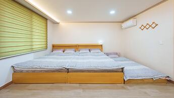Boryeong The Daecheon Story Pension