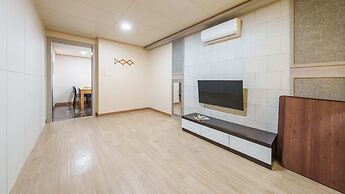 Boryeong The Daecheon Story Pension