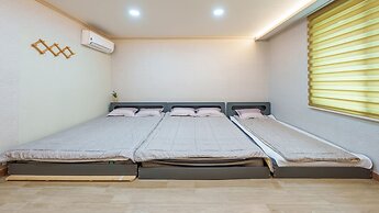 Boryeong The Daecheon Story Pension