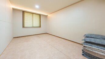 Boryeong The Daecheon Story Pension