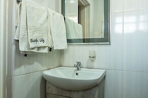Blissful lily lodge