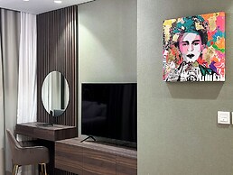 KeyRock Living - Skyline at Paramount