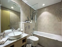 KeyRock Living - Skyline at Paramount