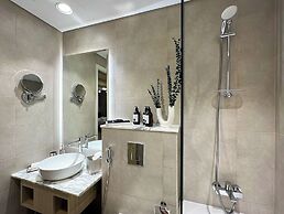 KeyRock Living - Skyline at Paramount