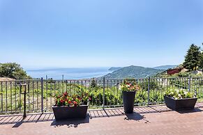 Villa Belvedere Condor - L - with Pool