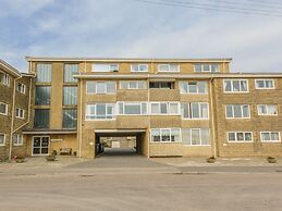 Beachcombers, 13 Chesil House