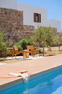 ROOTS Nature Living Milos