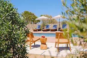 ROOTS Nature Living Milos