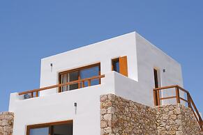 ROOTS Nature Living Milos