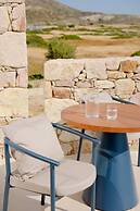 ROOTS Nature Living Milos