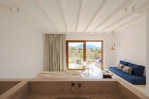 ROOTS Nature Living Milos
