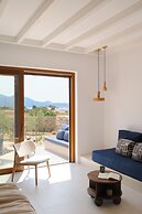 ROOTS Nature Living Milos