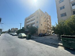 Bayview 2-BR Apartment in Larnaca