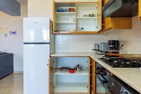 Bayview 2-BR Apartment in Larnaca
