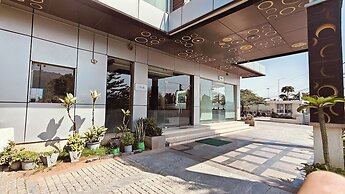 Alps Residency-A Bergamont Hotel