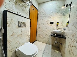 Hotel Sadashiv