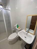 Cozy Condo 700m Away From Burnham