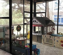 Cozy Condo 700m Away From Burnham