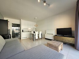 Central Apartment Near Sea & Casino