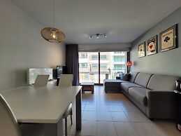 Central Apartment Near Sea & Casino