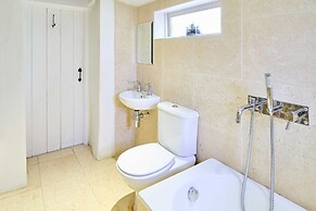 Host Stay Dipple Farm Cottage