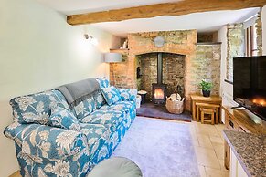 Host Stay Dipple Farm Cottage