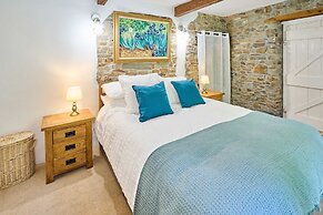 Host Stay Dipple Farm Cottage