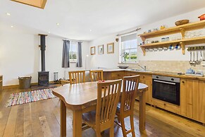 Host Stay The Bothy