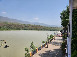 Stay On The Ganges