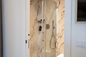Romart luxury rooms