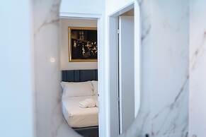 Romart luxury rooms