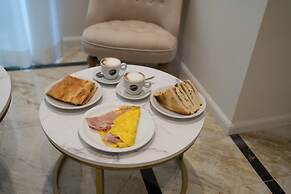 Romart luxury rooms