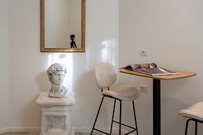 Romart luxury rooms