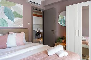 Sundrop 1-Bedroom Apartment in Larnaca