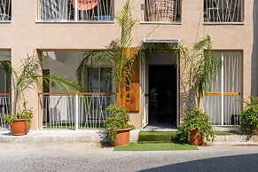 Sundrop 1-Bedroom Apartment in Larnaca