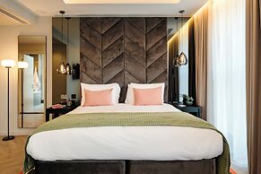 The Wellington Glasgow By Adina