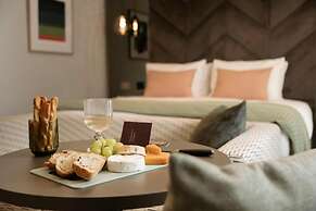 The Wellington Glasgow By Adina