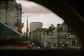 The Wellington Glasgow By Adina