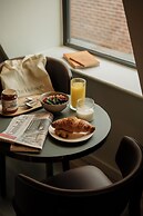 The Hobson Cambridge By Adina